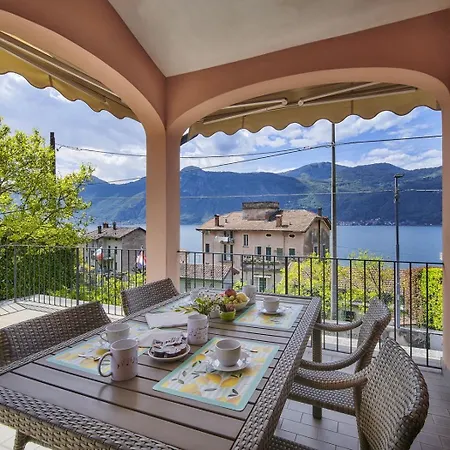 בית נופש Casa Della Musica View And Garden מנדלו דל לאריו