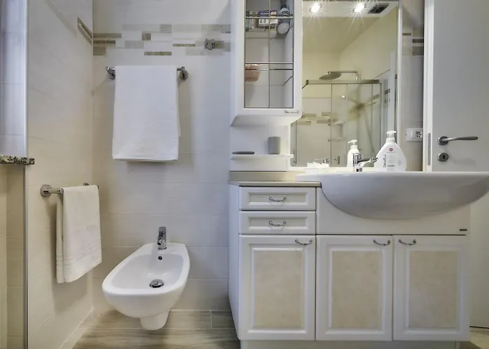 別荘 Casa Della Musica View And Garden マンデッロ・デル・ラーリオ